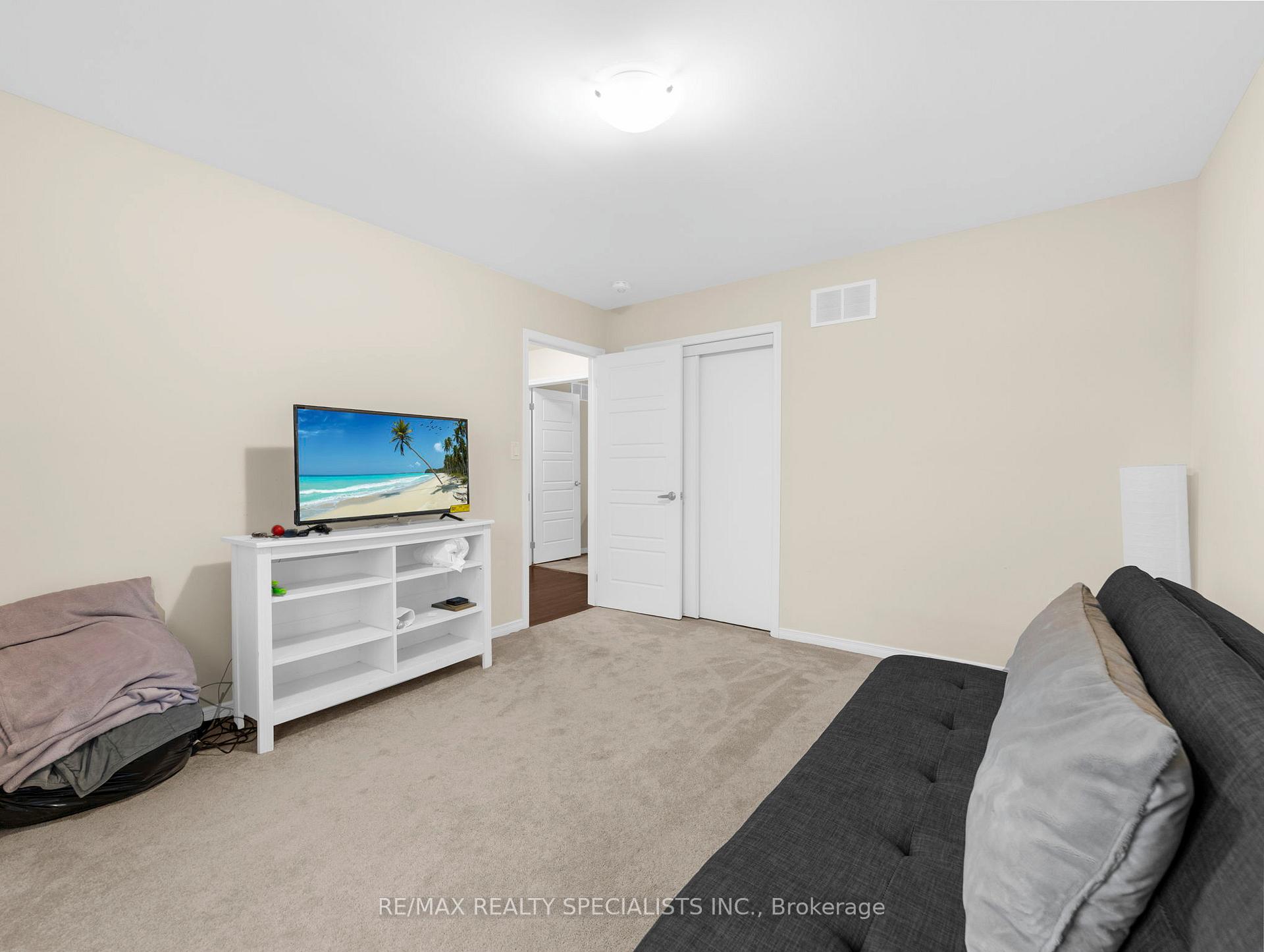 Photo 24 of 12 Vaughn Drive, Thorold, Hurricane/Merrittville — HOMEH