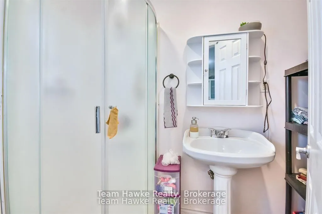 Photo 23 of 54 Jephson Street, Tay, Victoria Harbour — HOMEH