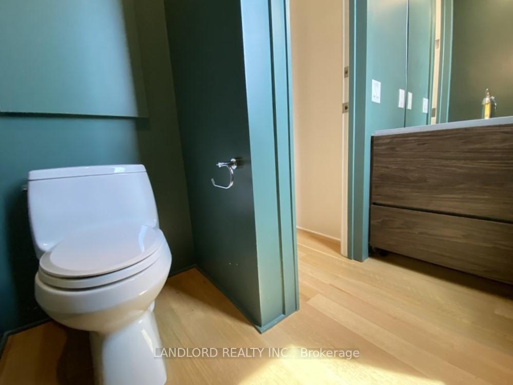Photo 15 of Unit Th2, 15 Cummings Street, Toronto, South Riverdale — HOMEH
