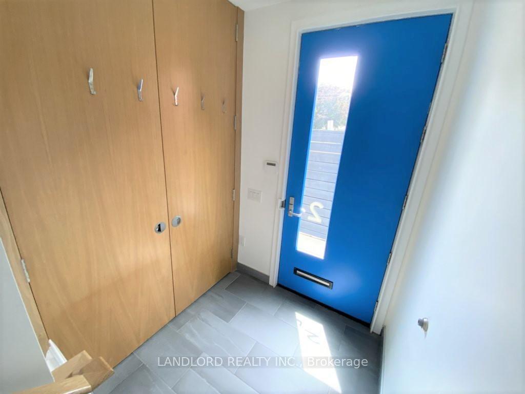 Photo 17 of Unit Th2, 15 Cummings Street, Toronto, South Riverdale — HOMEH