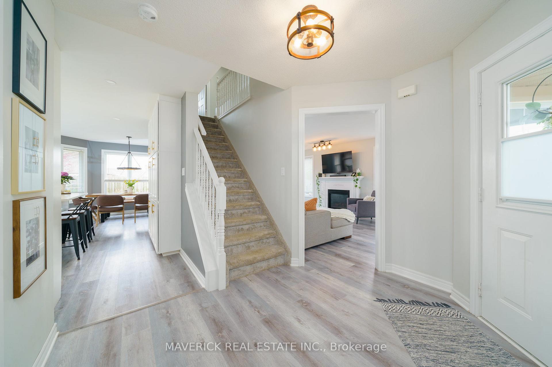 Photo 6 of 15 Mapleridge Crescent, Thames Centre, Dorchester — HOMEH