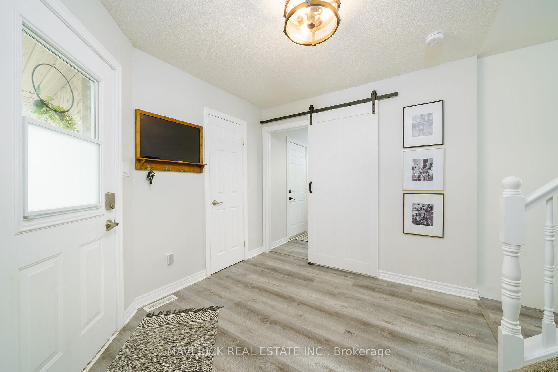 Photo 7 of 15 Mapleridge Crescent, Thames Centre, Dorchester — HOMEH