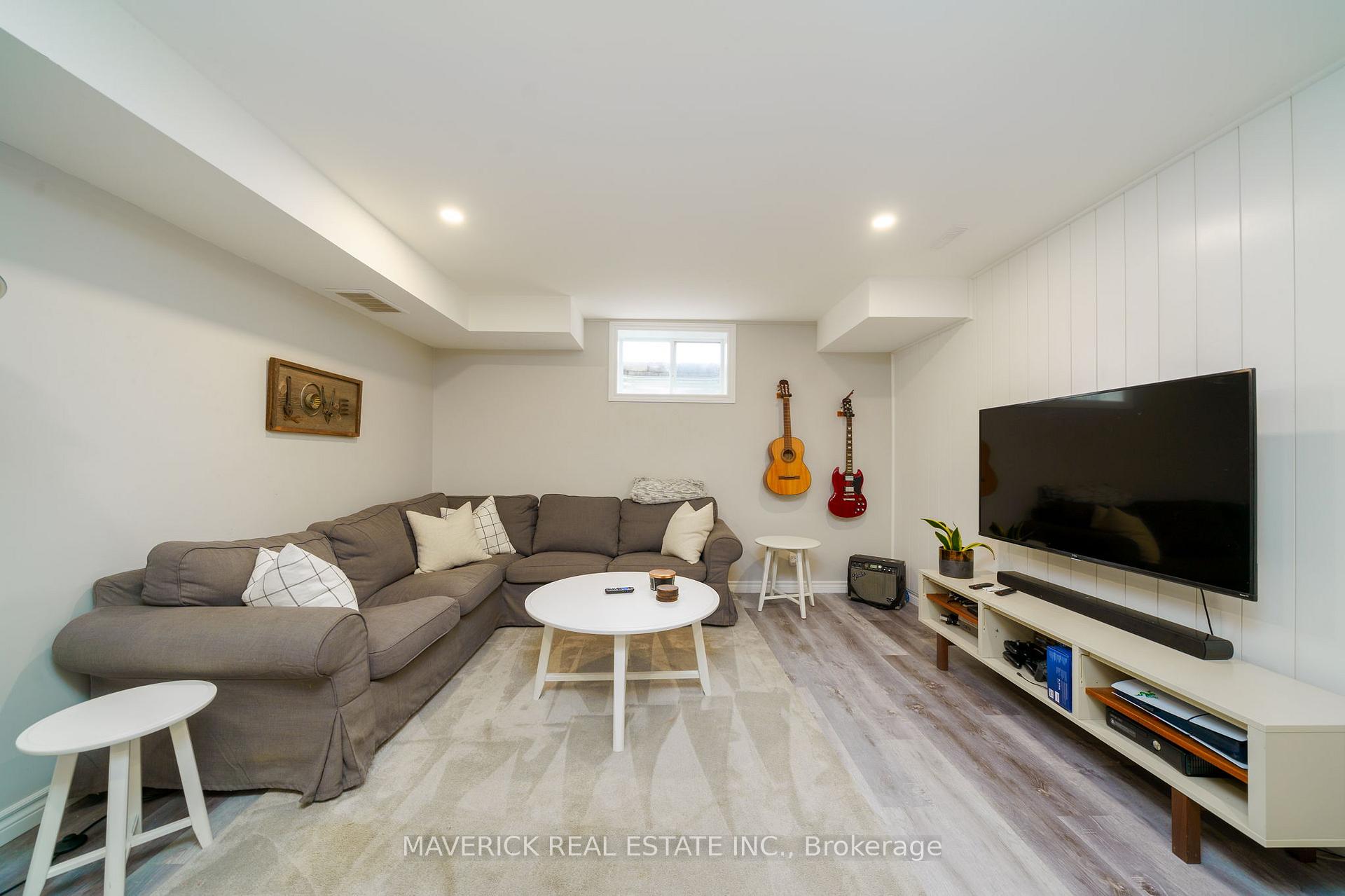 Photo 35 of 15 Mapleridge Crescent, Thames Centre, Dorchester — HOMEH