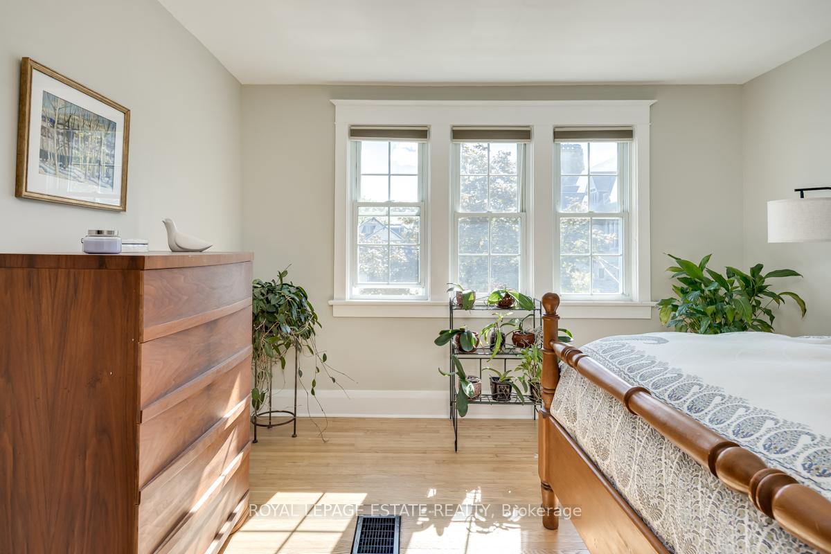 Photo 14 of 532 Glebeholme Boulevard, Toronto, Danforth — HOMEH