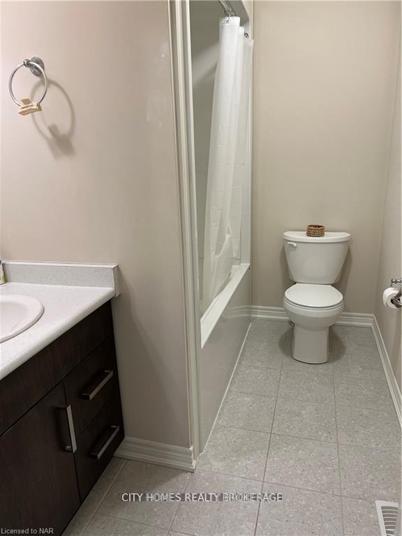Photo 8 of 32 Wilkerson Street, Thorold, Hurricane/Merrittville — HOMEH