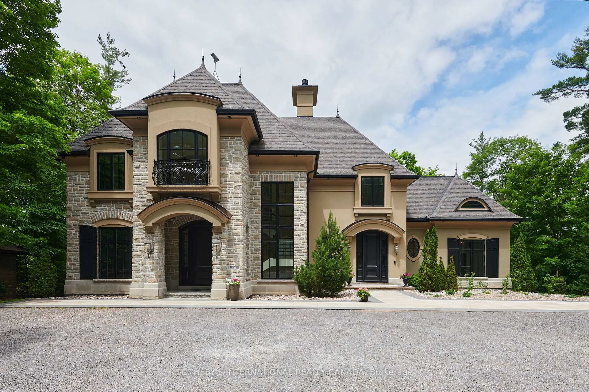 Front of 106 Lorlei Drive