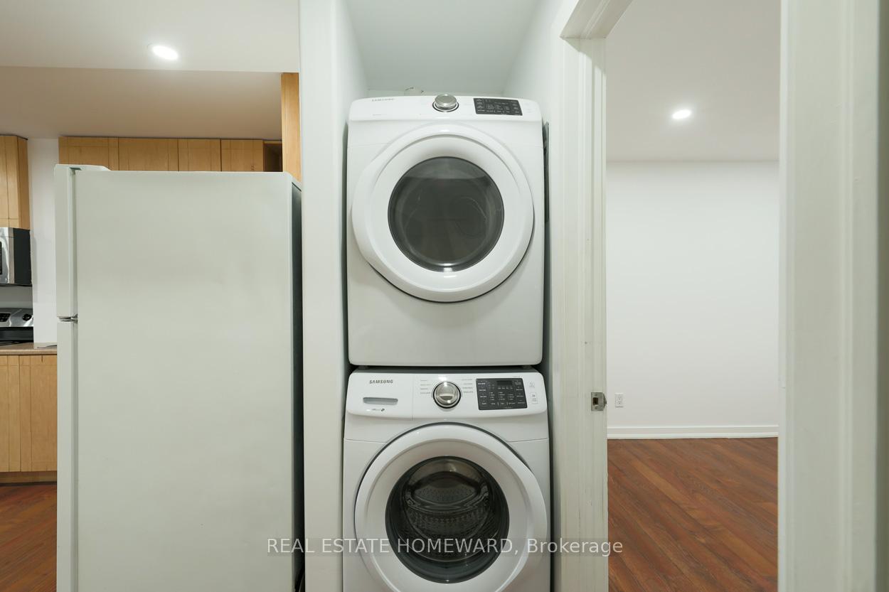 Photo 11 of Unit Lower, 1 Minto Street, Toronto, Greenwood-Coxwell — HOMEH