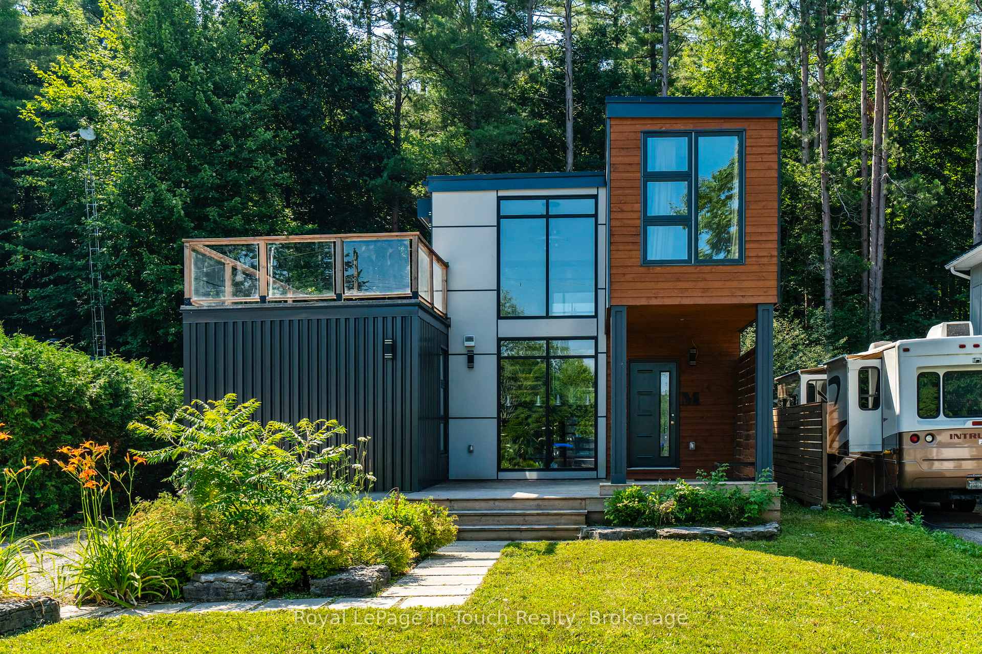 Photo 1 of 91 Andrew Drive, Tiny, Rural Tiny — HOMEH