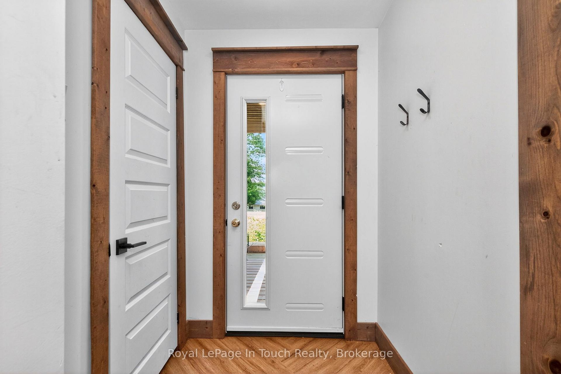 Photo 2 of 91 Andrew Drive, Tiny, Rural Tiny — HOMEH