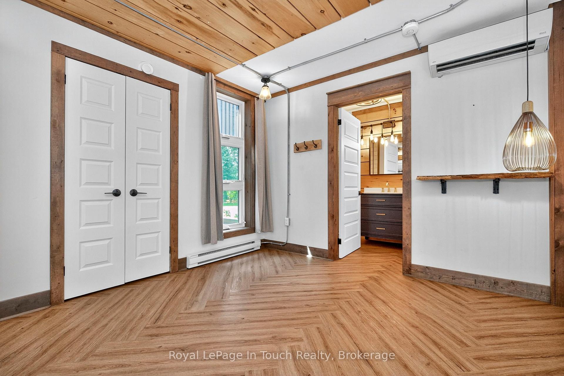 Photo 16 of 91 Andrew Drive, Tiny, Rural Tiny — HOMEH