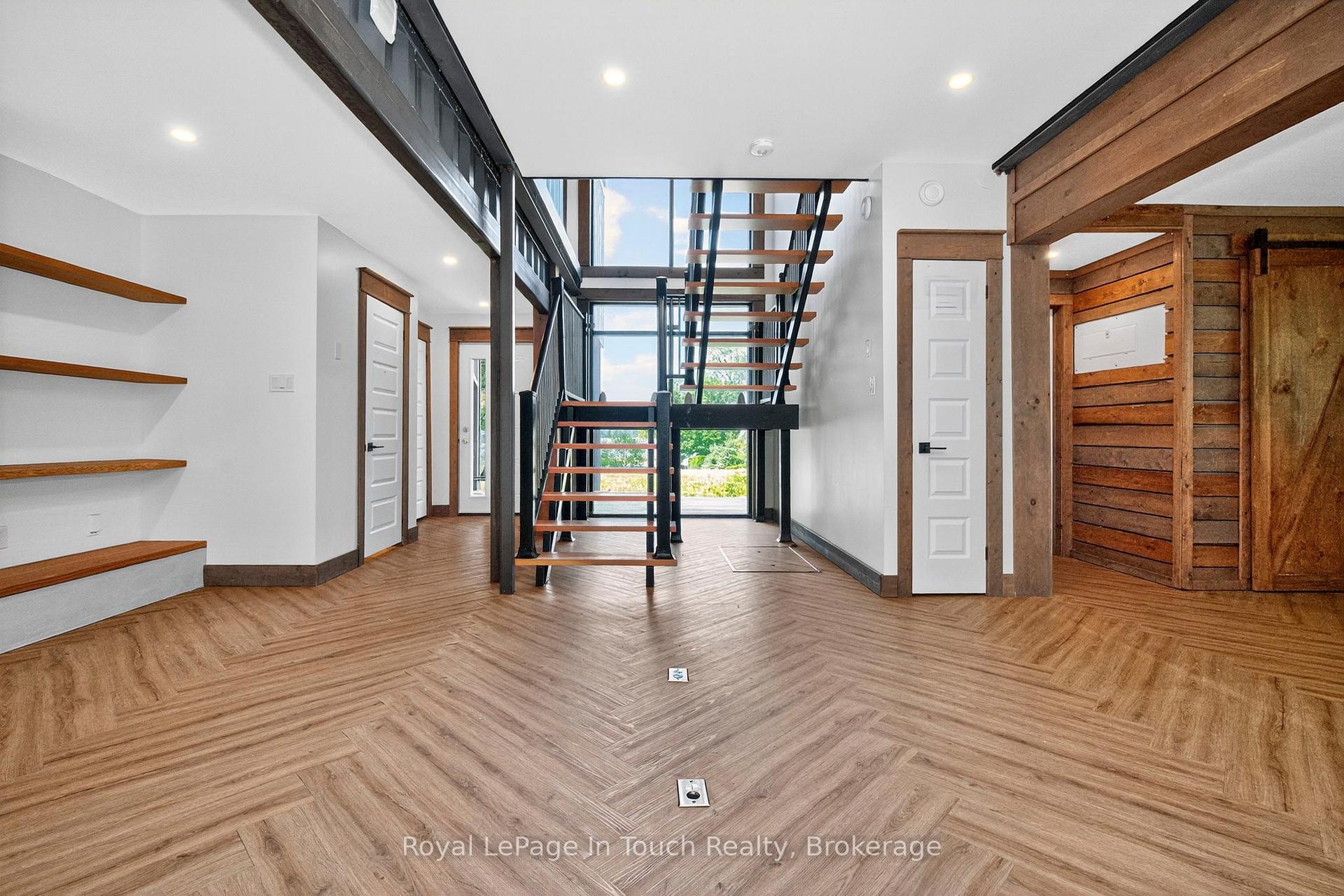 Photo 40 of 91 Andrew Drive, Tiny, Rural Tiny — HOMEH