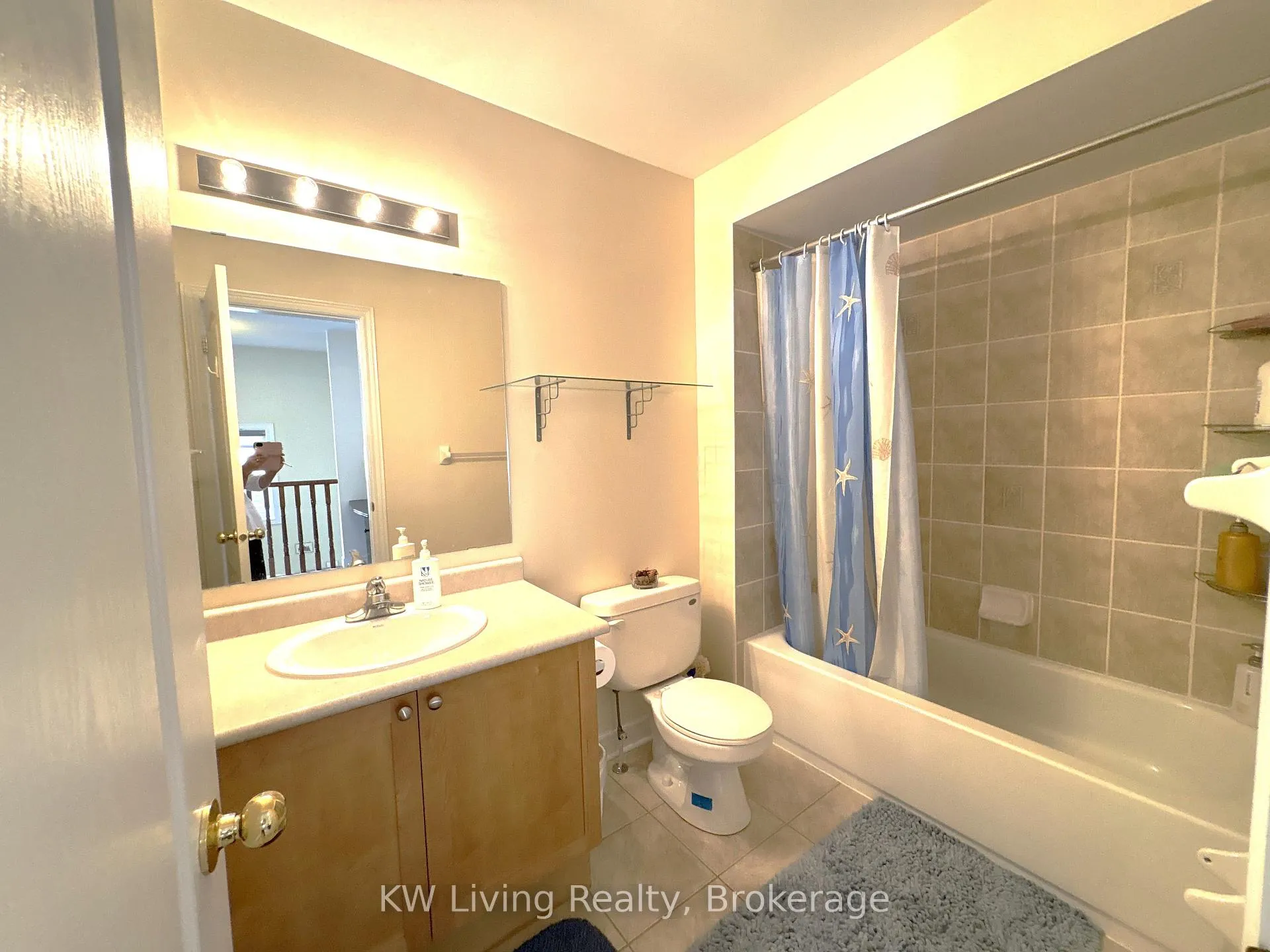 Photo 24 of 20 Autumn Glow Drive, Markham, Cornell — HOMEH