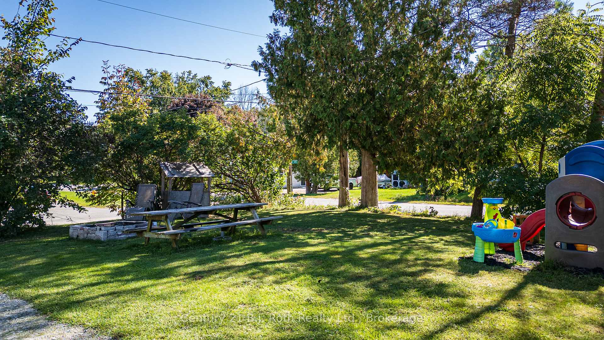 Photo 5 of 528 Camilla Street, Tay, Port McNicoll — HOMEH