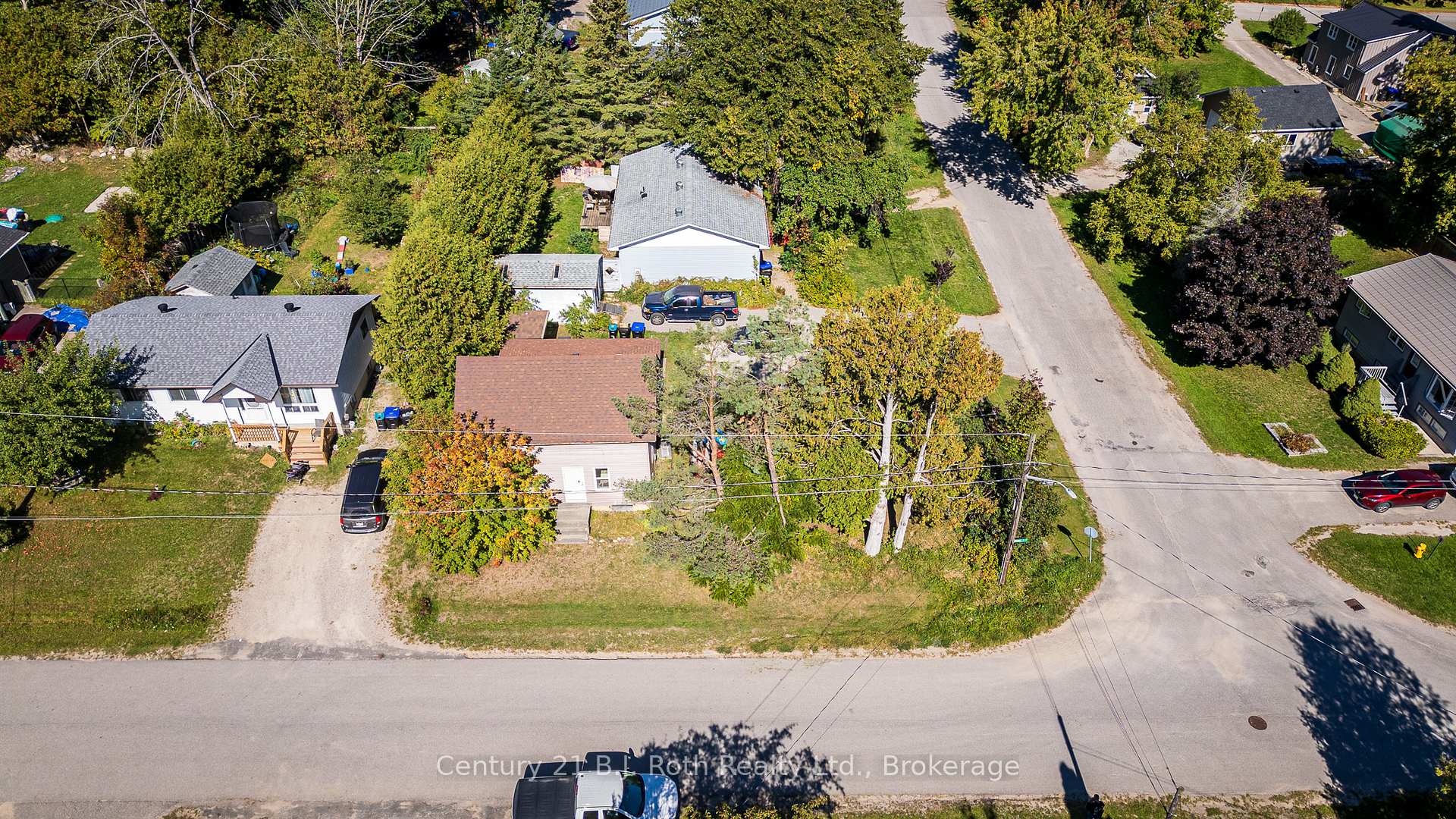 Photo 9 of 528 Camilla Street, Tay, Port McNicoll — HOMEH