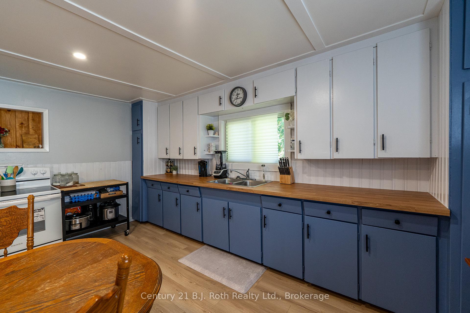 Photo 16 of 528 Camilla Street, Tay, Port McNicoll — HOMEH
