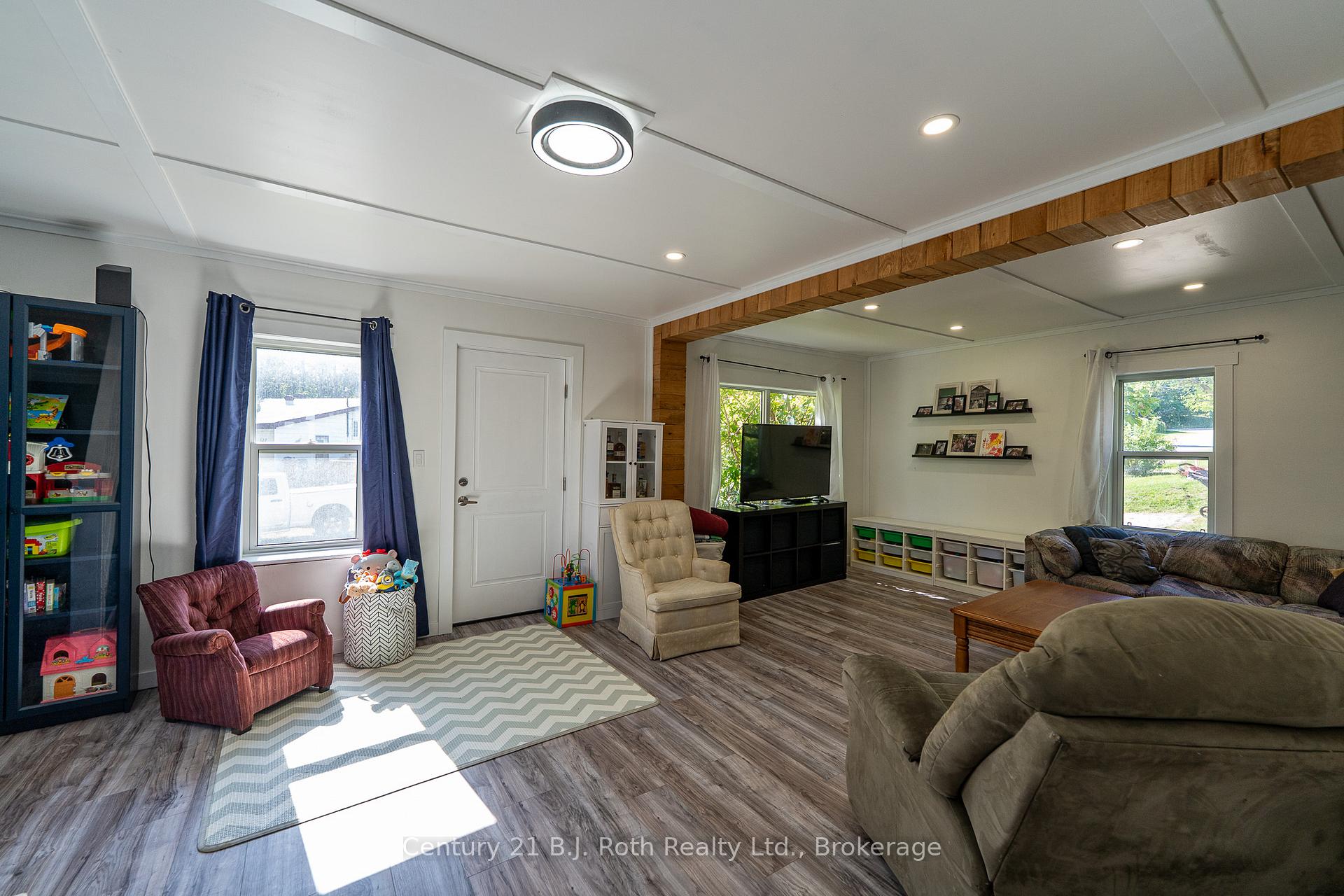 Photo 20 of 528 Camilla Street, Tay, Port McNicoll — HOMEH