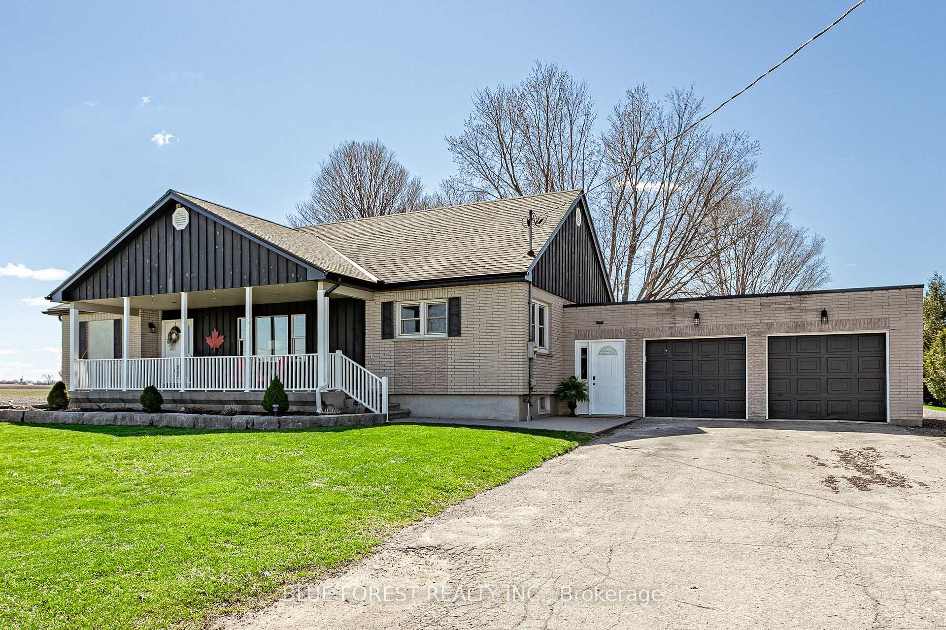 Photo 5 of 1645 Gladstone Drive, Thames Centre, Rural Thames Centre — HOMEH