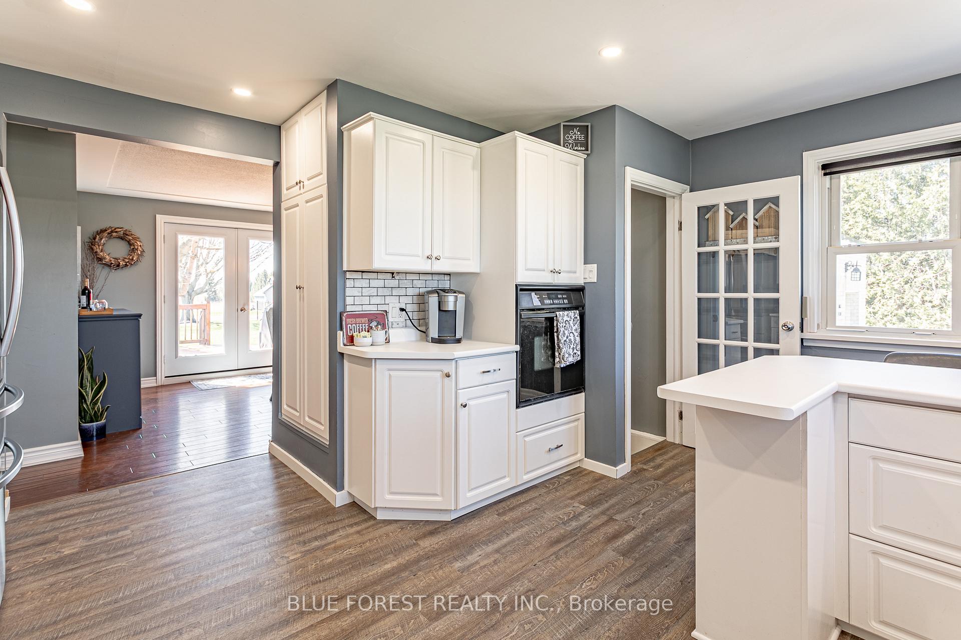 Photo 9 of 1645 Gladstone Drive, Thames Centre, Rural Thames Centre — HOMEH