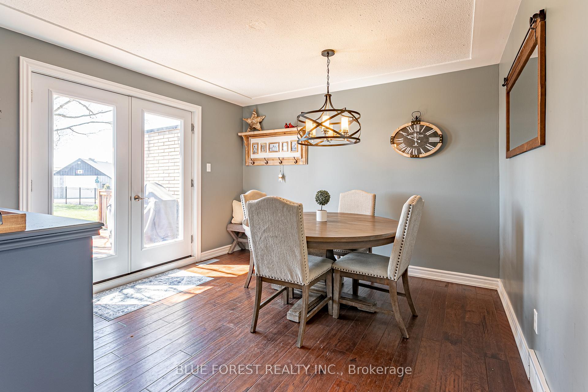 Photo 11 of 1645 Gladstone Drive, Thames Centre, Rural Thames Centre — HOMEH