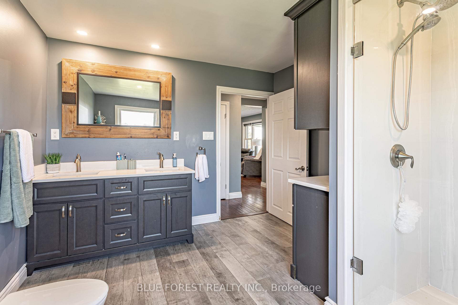 Photo 15 of 1645 Gladstone Drive, Thames Centre, Rural Thames Centre — HOMEH
