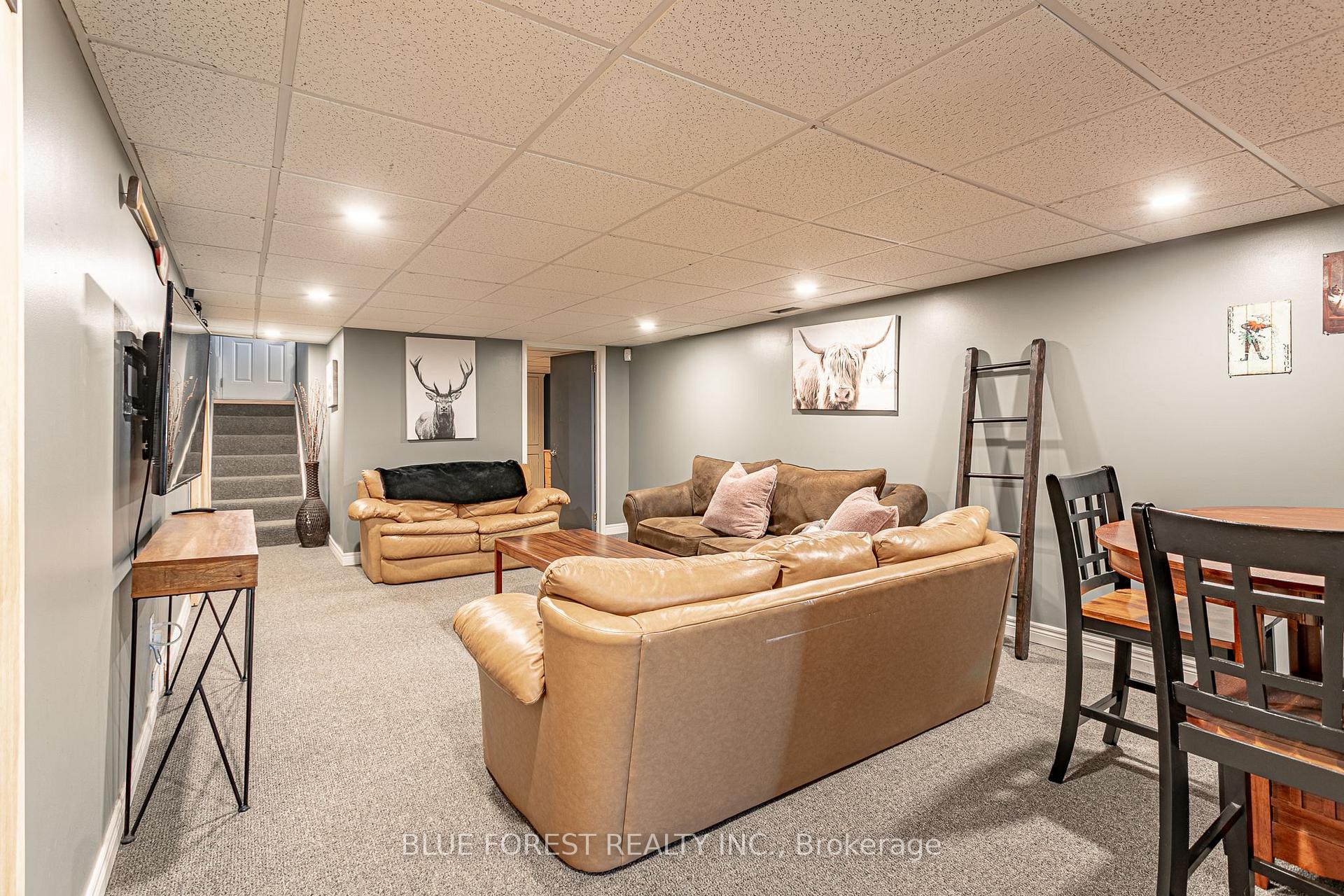 Photo 21 of 1645 Gladstone Drive, Thames Centre, Rural Thames Centre — HOMEH