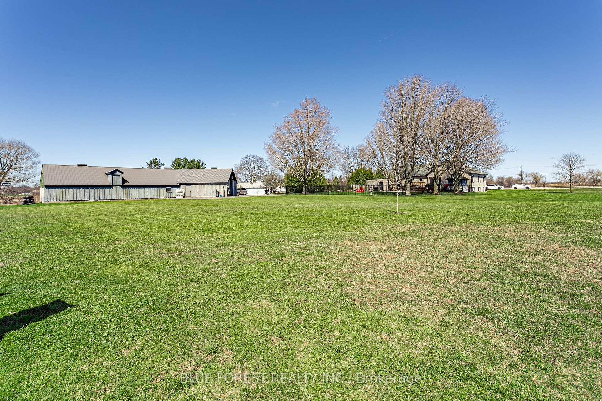 Photo 28 of 1645 Gladstone Drive, Thames Centre, Rural Thames Centre — HOMEH