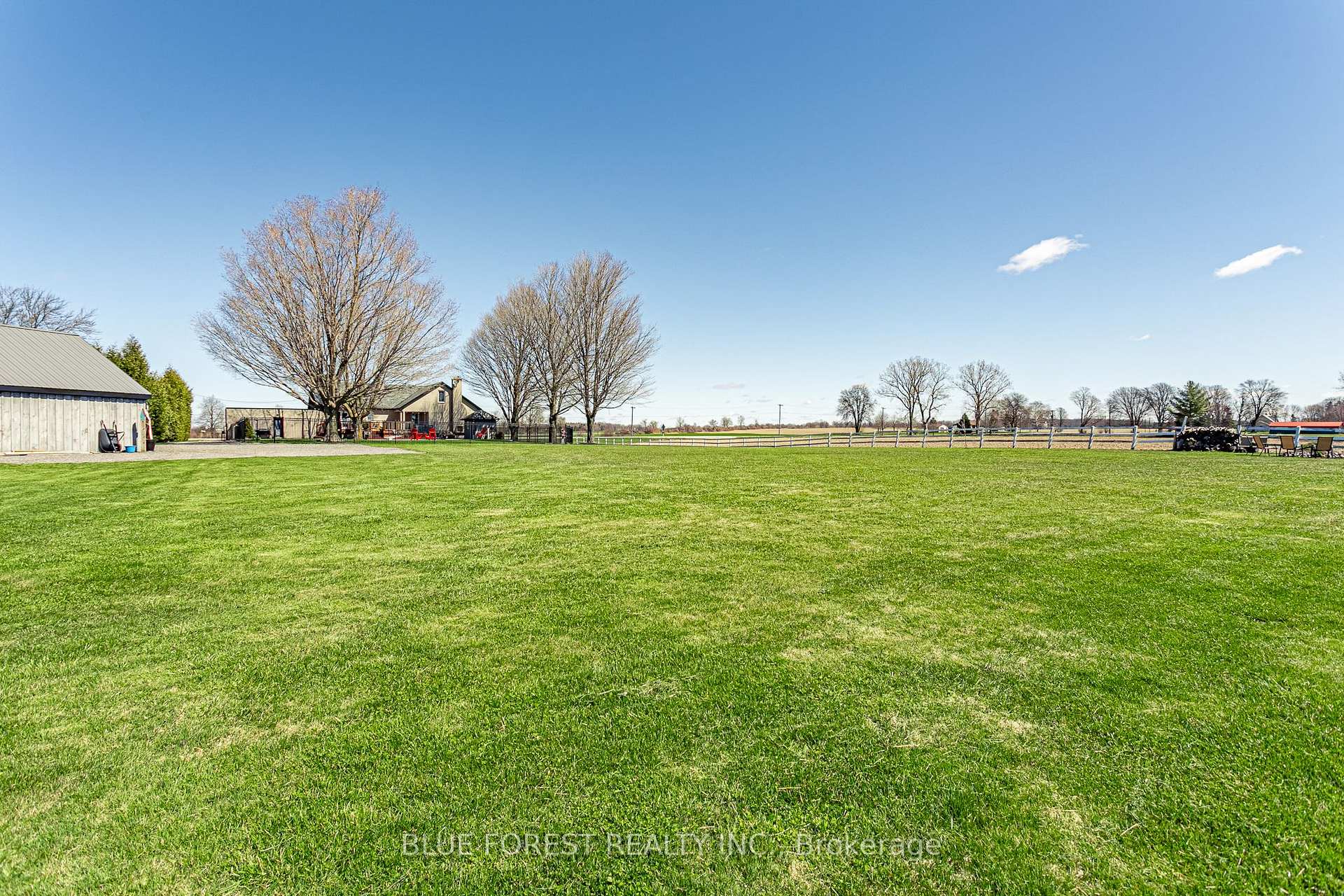 Photo 29 of 1645 Gladstone Drive, Thames Centre, Rural Thames Centre — HOMEH