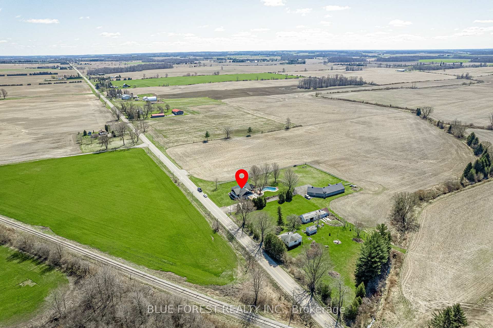 Photo 41 of 1645 Gladstone Drive, Thames Centre, Rural Thames Centre — HOMEH