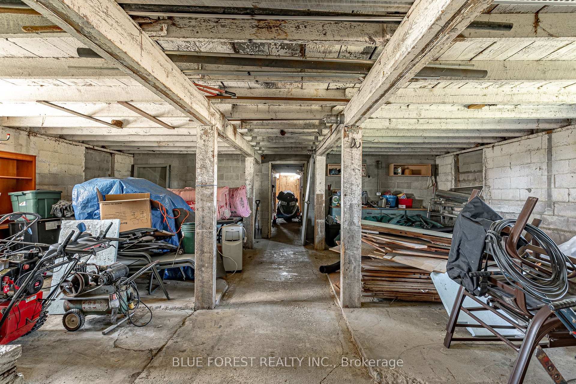 Photo 43 of 1645 Gladstone Drive, Thames Centre, Rural Thames Centre — HOMEH