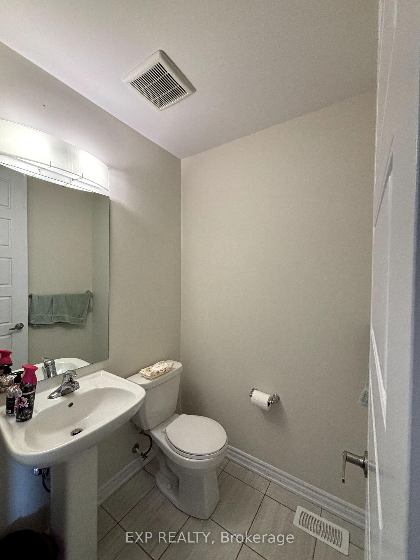 Photo 4 of 319 Vanilla Trail, Thorold, Rolling Meadows — HOMEH