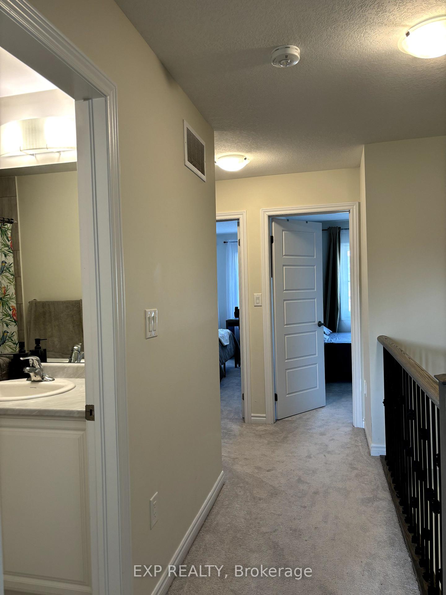 Photo 11 of 319 Vanilla Trail, Thorold, Rolling Meadows — HOMEH