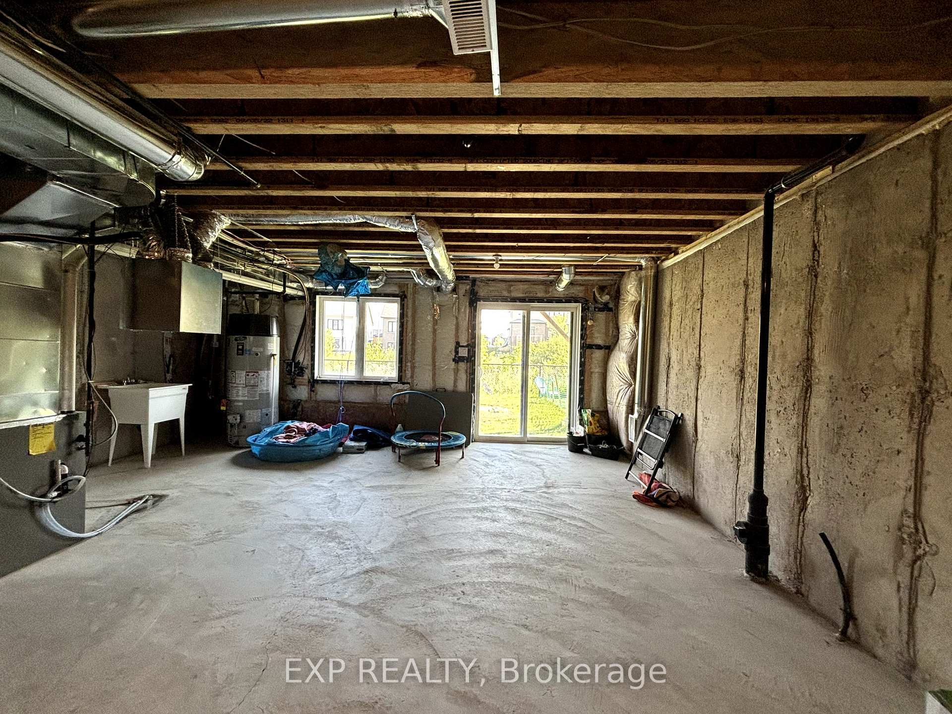 Photo 21 of 319 Vanilla Trail, Thorold, Rolling Meadows — HOMEH