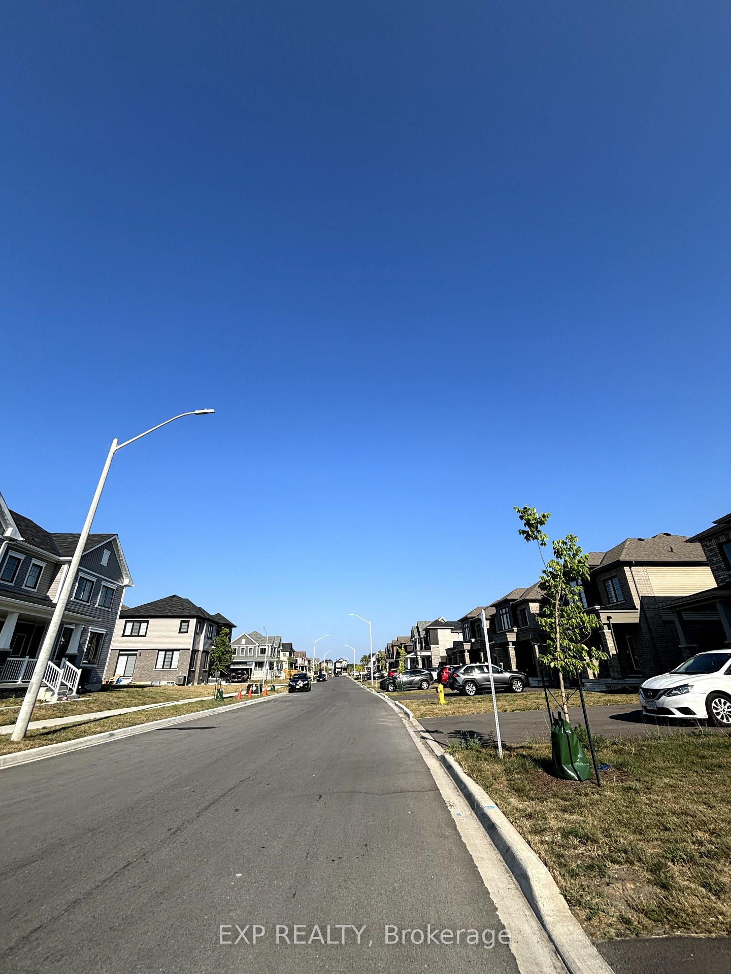 Photo 25 of 319 Vanilla Trail, Thorold, Rolling Meadows — HOMEH