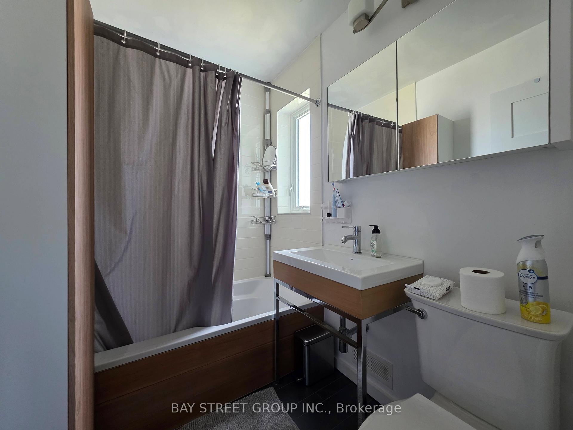 Photo 11 of 76 Milverton Boulevard, Toronto, Danforth — HOMEH