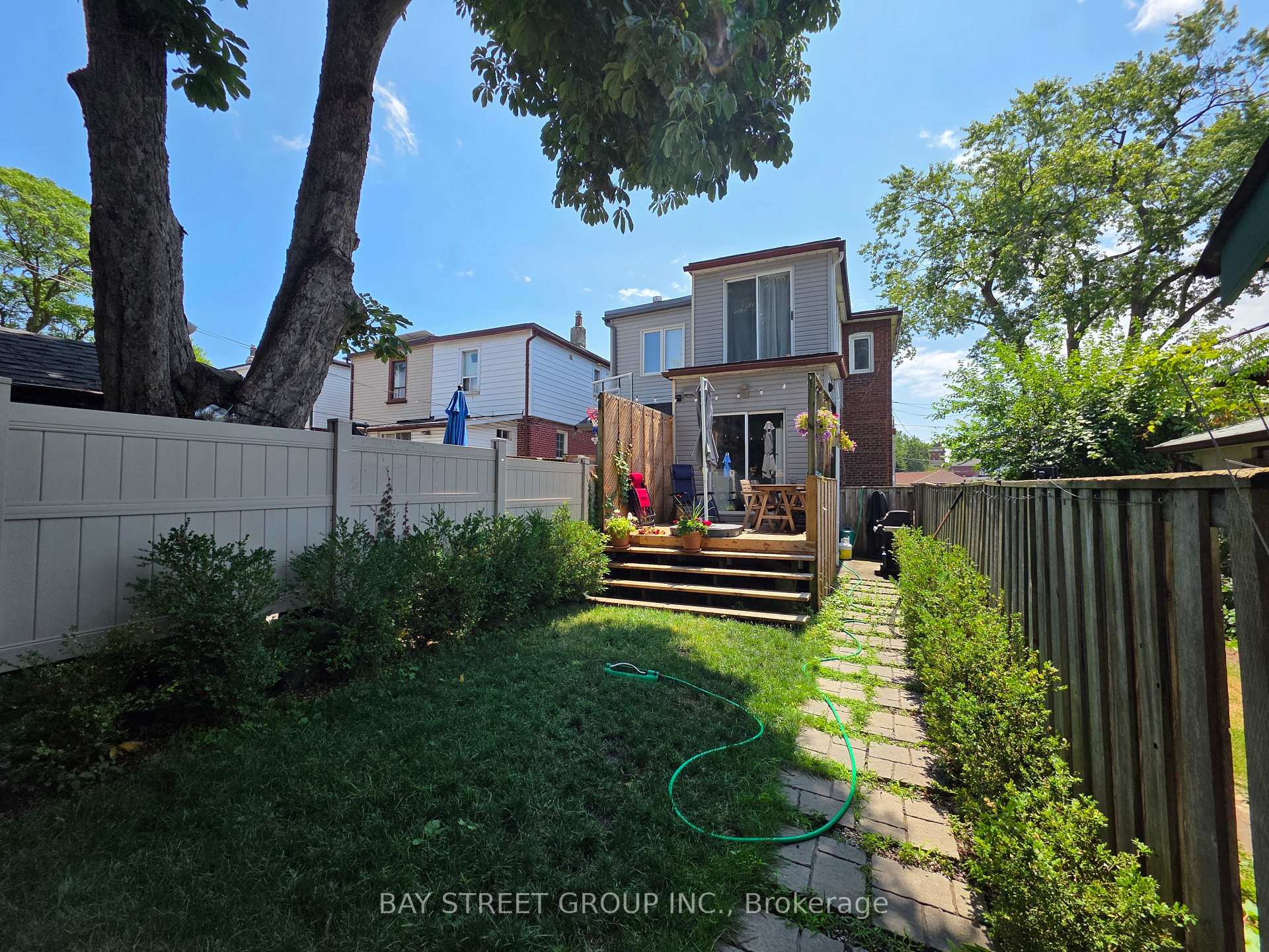 Photo 17 of 76 Milverton Boulevard, Toronto, Danforth — HOMEH
