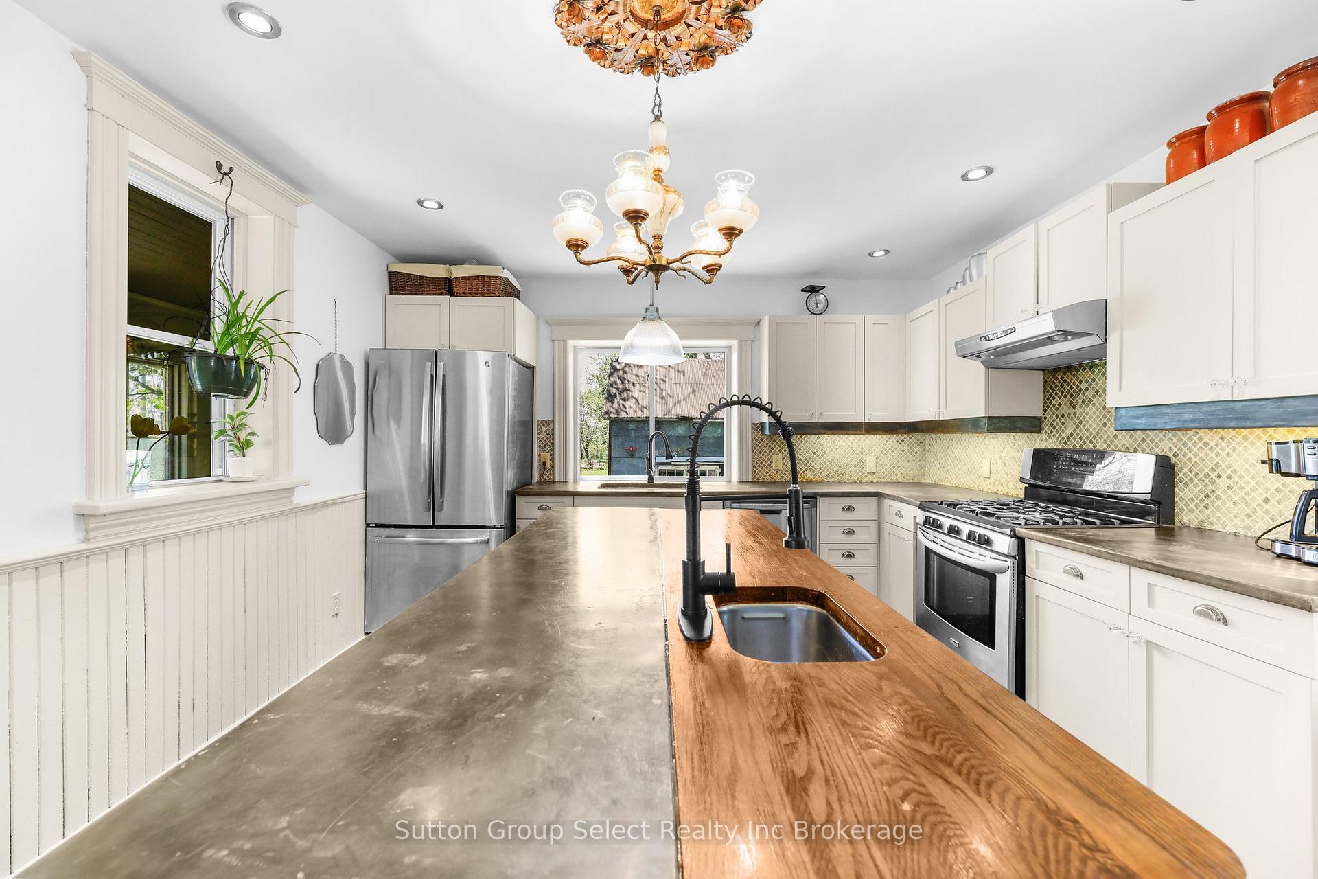 Photo 10 of 2877 Putnam Road, Thames Centre, Putnam — HOMEH