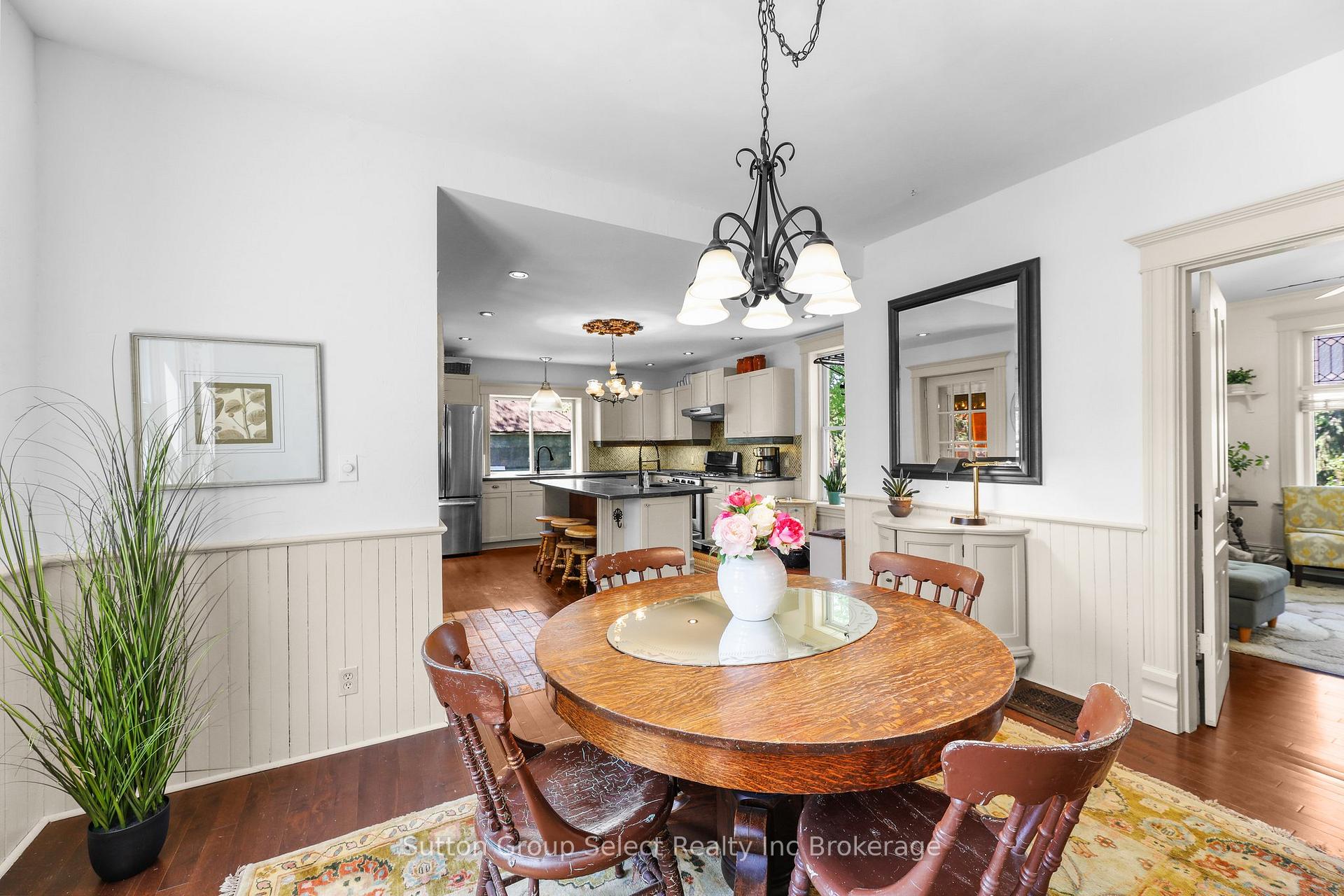 Photo 13 of 2877 Putnam Road, Thames Centre, Putnam — HOMEH