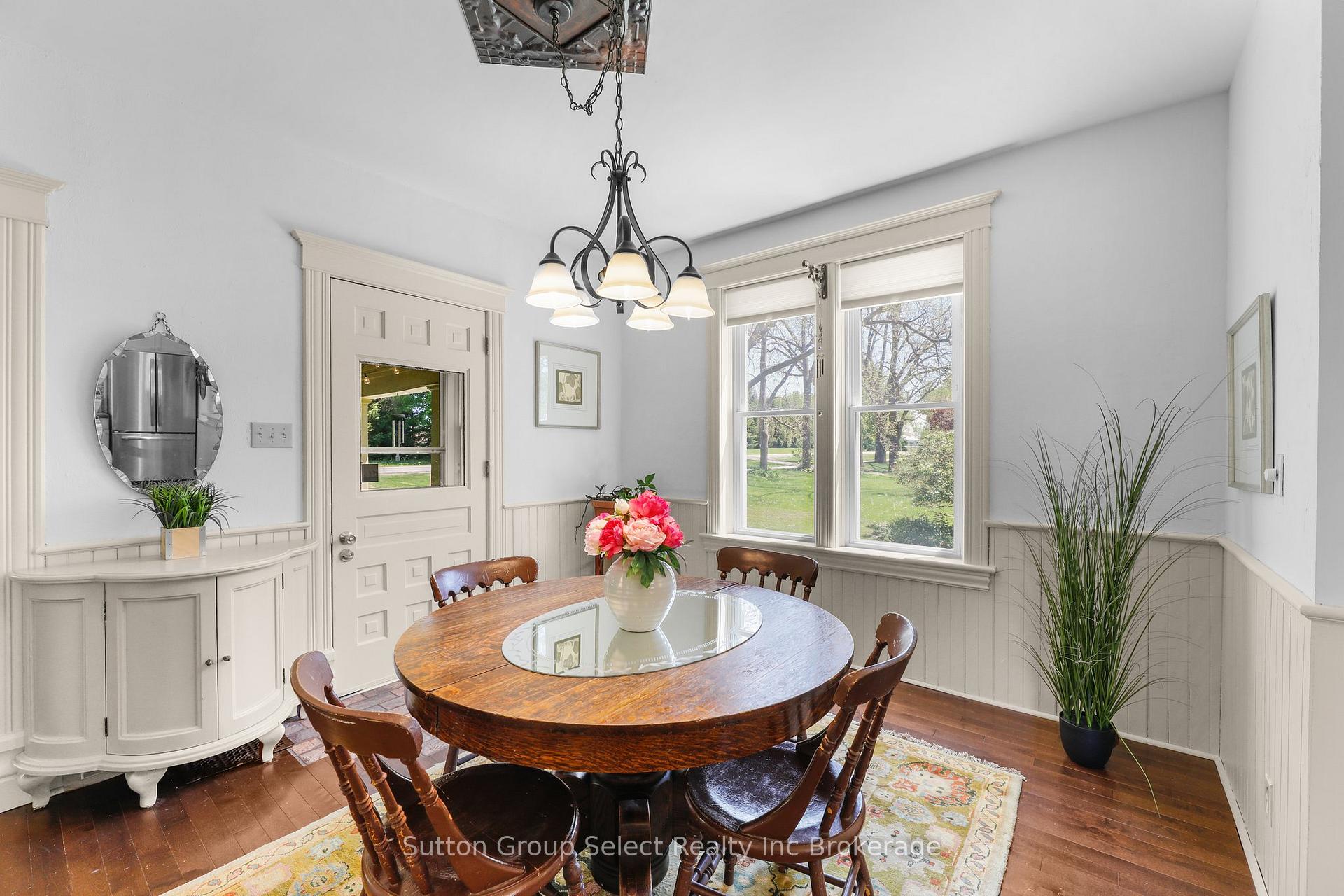 Photo 14 of 2877 Putnam Road, Thames Centre, Putnam — HOMEH