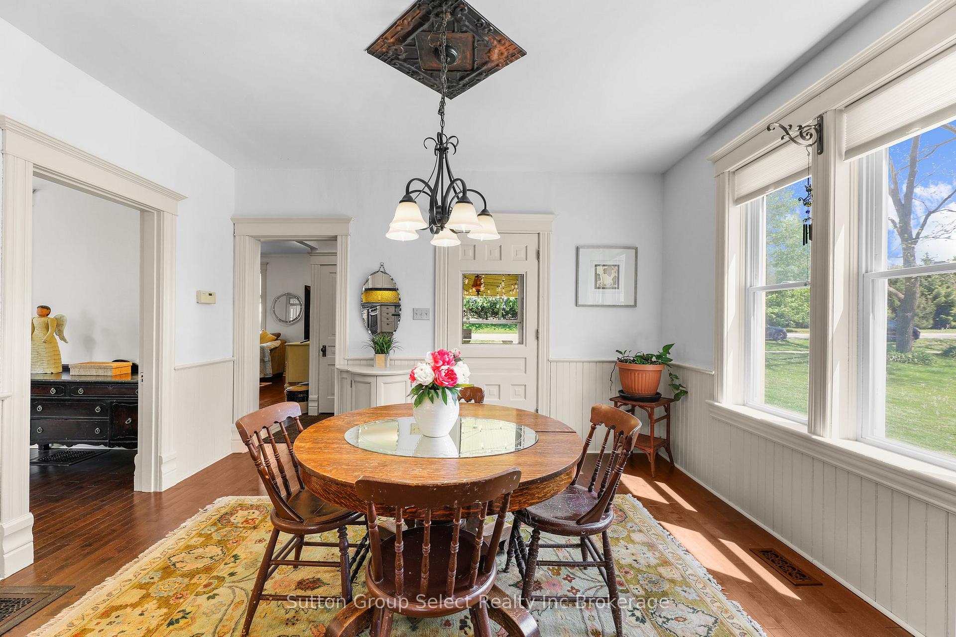 Photo 15 of 2877 Putnam Road, Thames Centre, Putnam — HOMEH