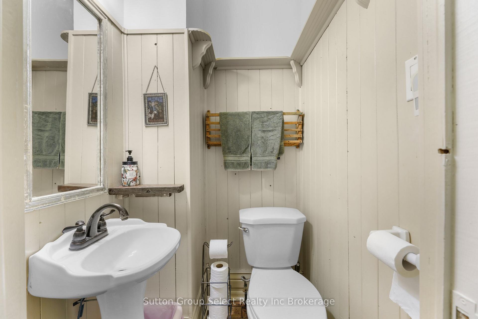 Photo 25 of 2877 Putnam Road, Thames Centre, Putnam — HOMEH