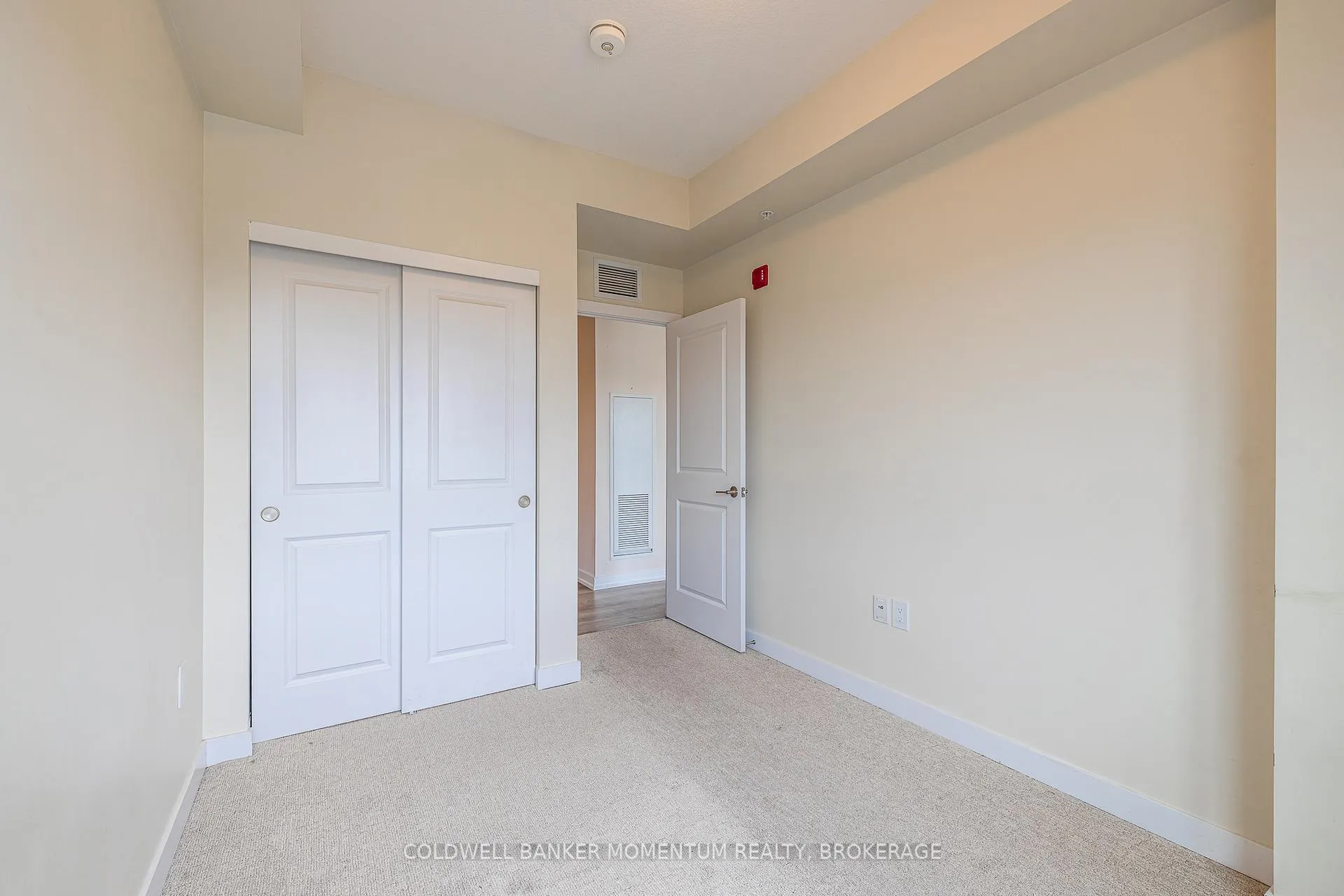Photo 15 of Unit 416, 121 Highway 8, Hamilton, Stoney Creek — HOMEH