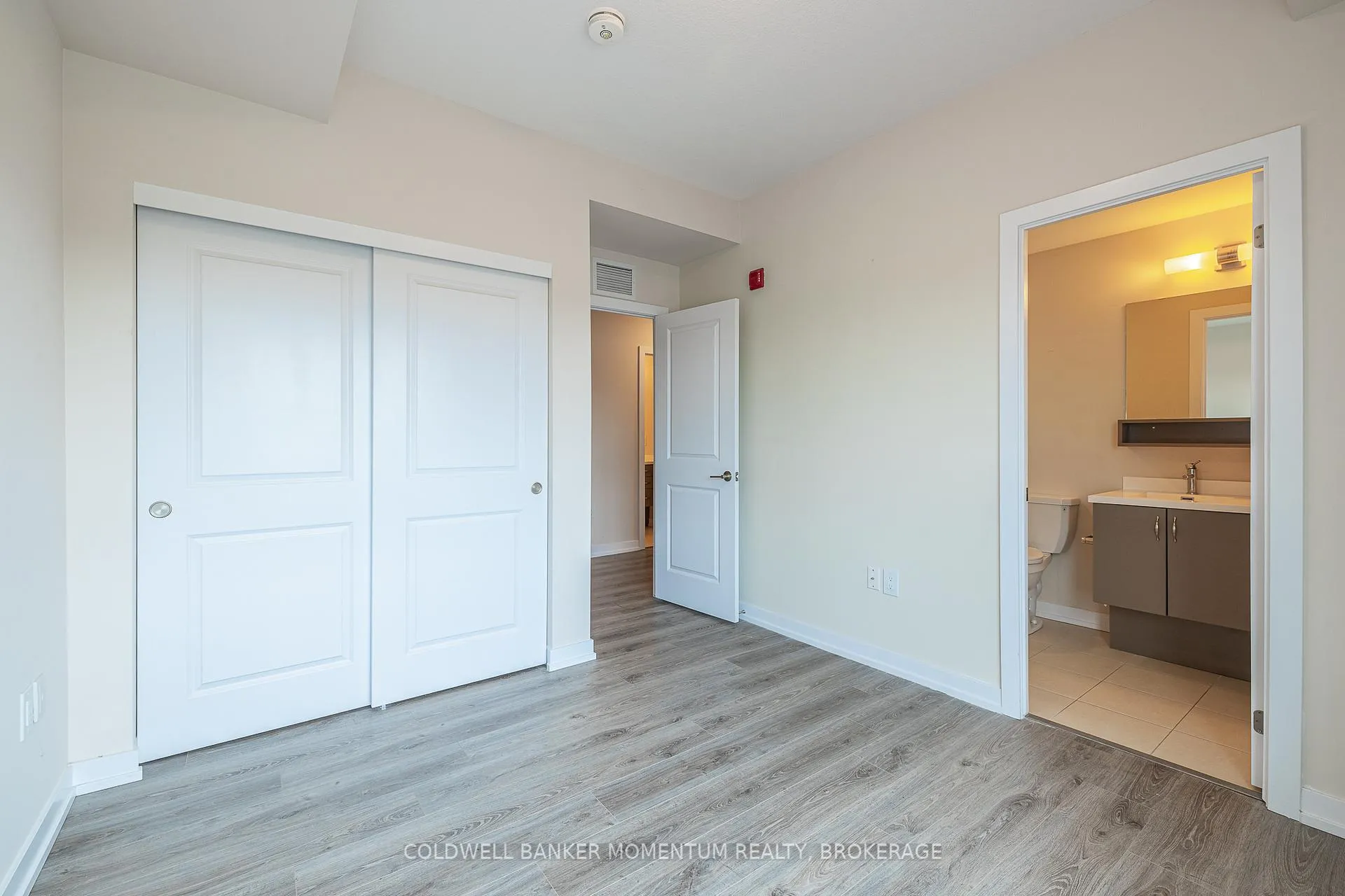 Photo 17 of Unit 416, 121 Highway 8, Hamilton, Stoney Creek — HOMEH