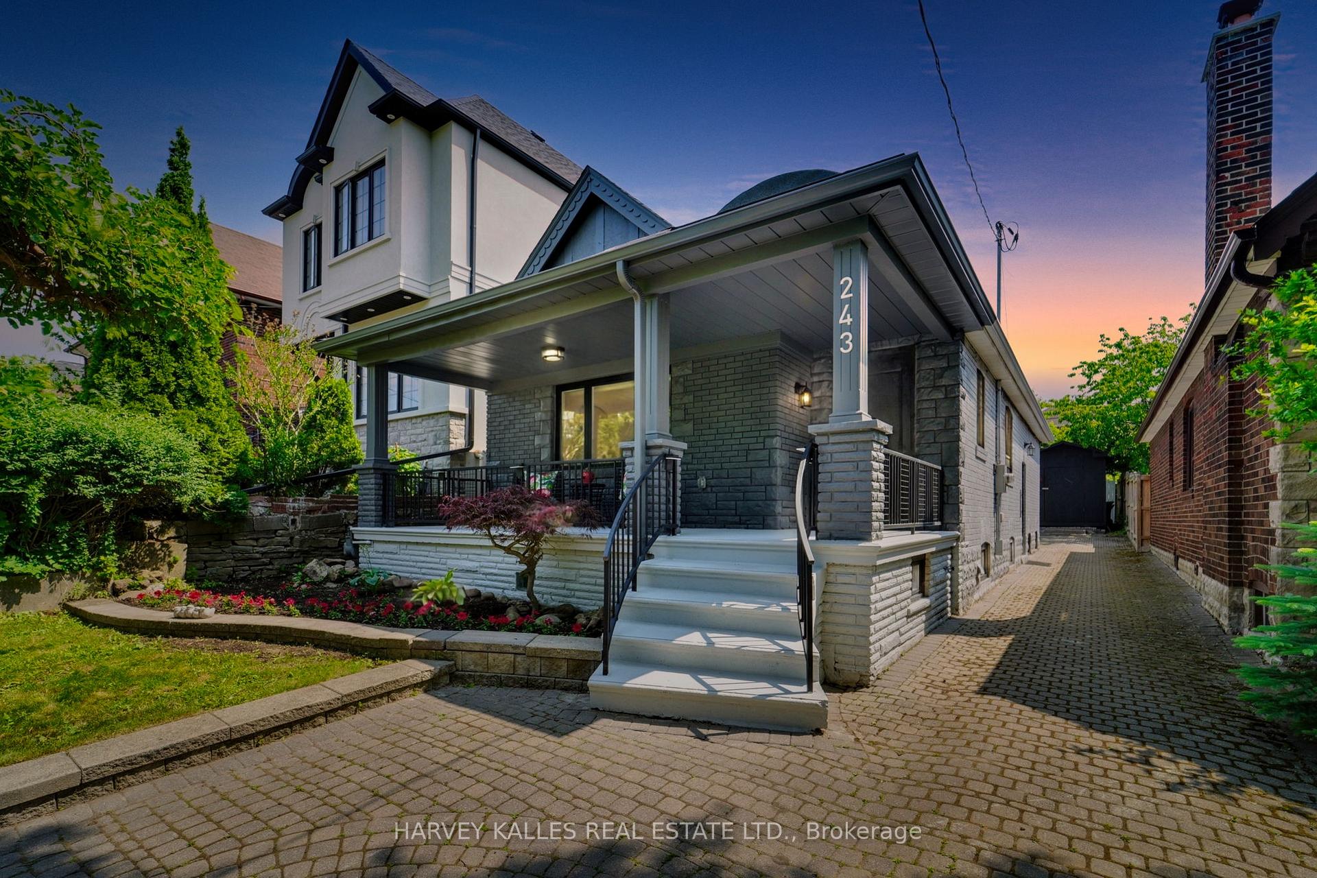 Front of 243 Northcliffe Boulevard