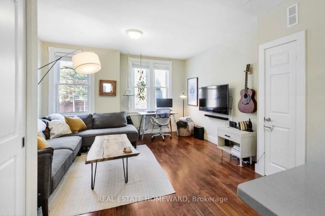 Photo 5 of Unit Upper, 451 Shuter Street, Toronto, Regent Park — HOMEH