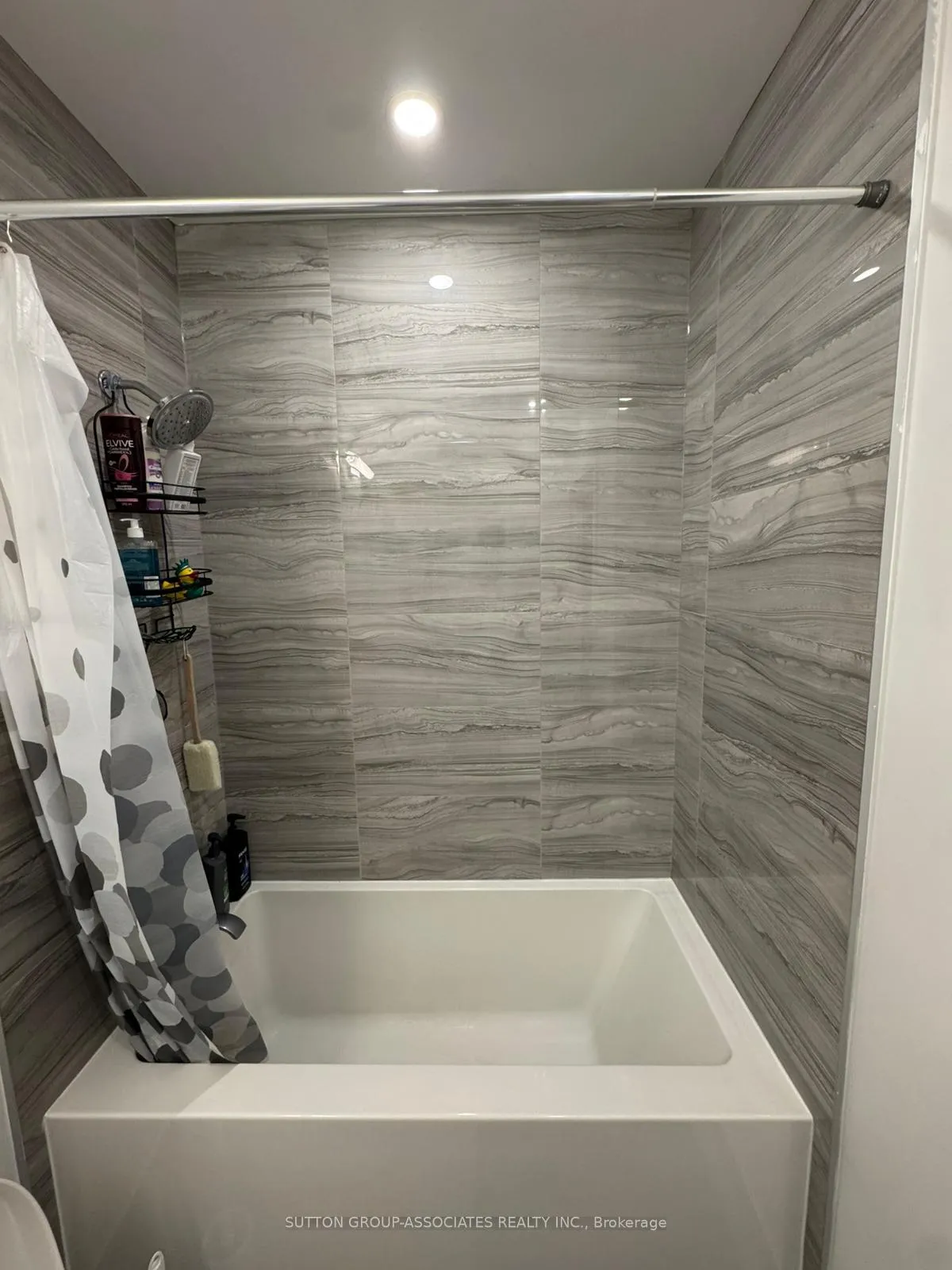 Photo 18 of Unit 1207, 39 Roehampton Avenue W, Toronto, Mount Pleasant West — HOMEH
