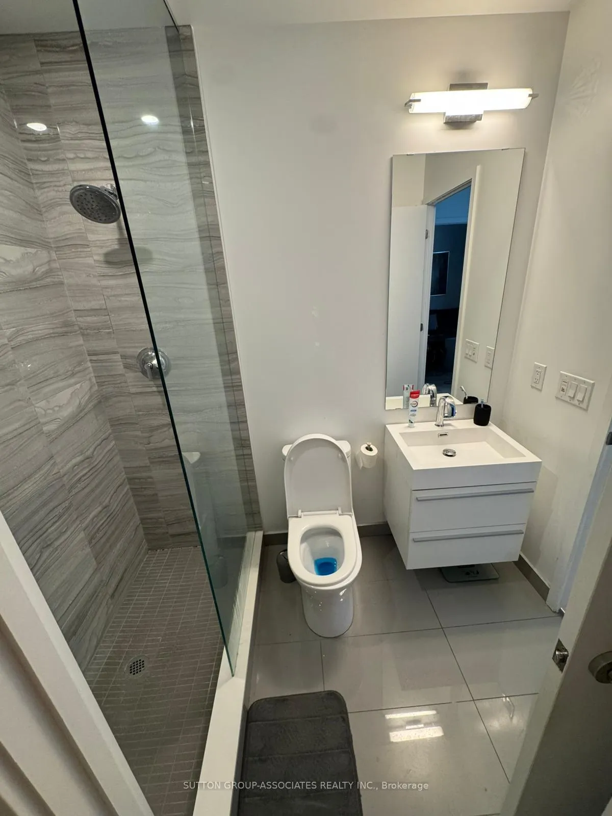 Photo 19 of Unit 1207, 39 Roehampton Avenue W, Toronto, Mount Pleasant West — HOMEH