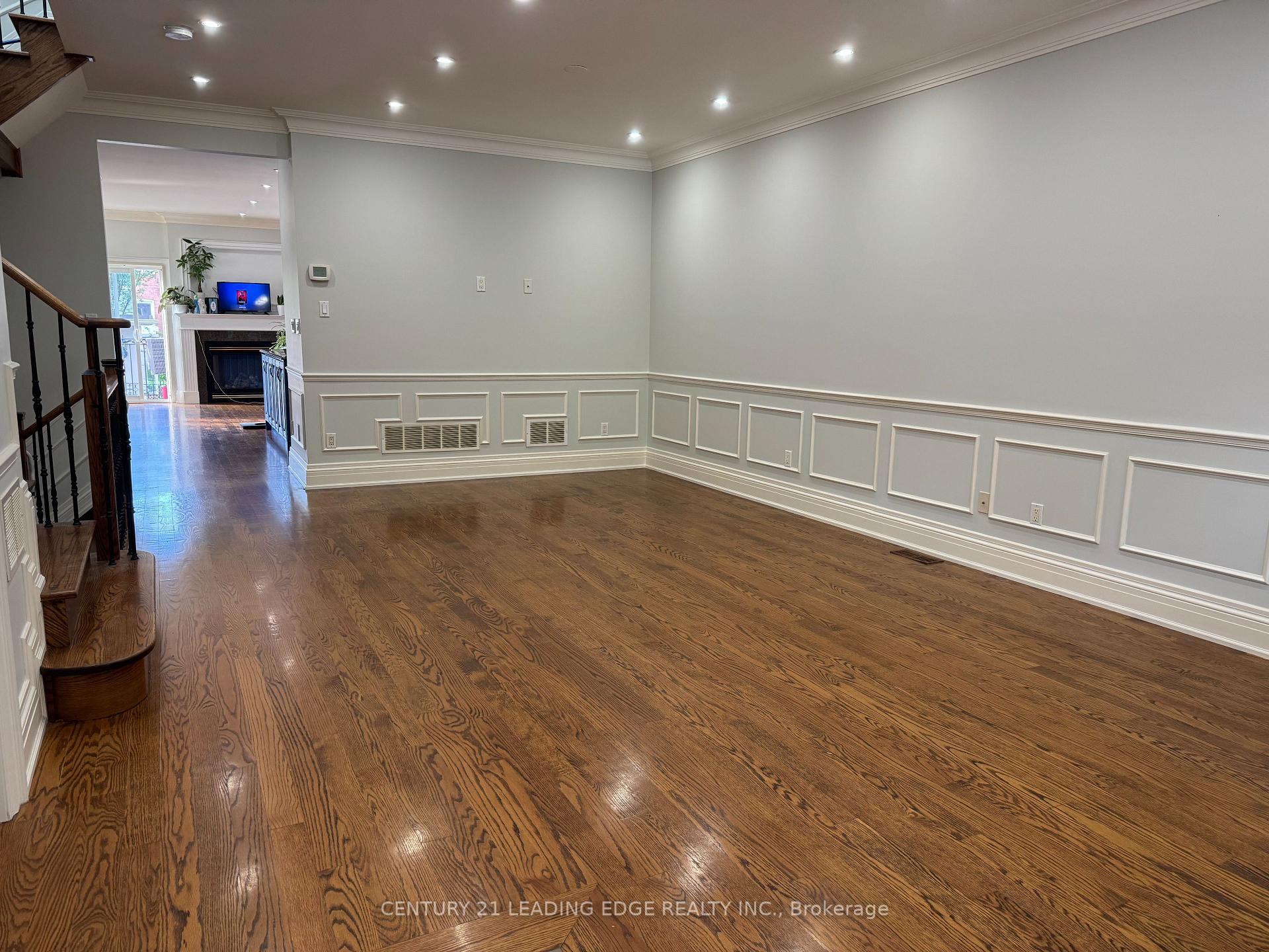 Photo 4 of Unit Upper Level, 56 Sammon Avenue, Toronto, Danforth Village-East York — HOMEH