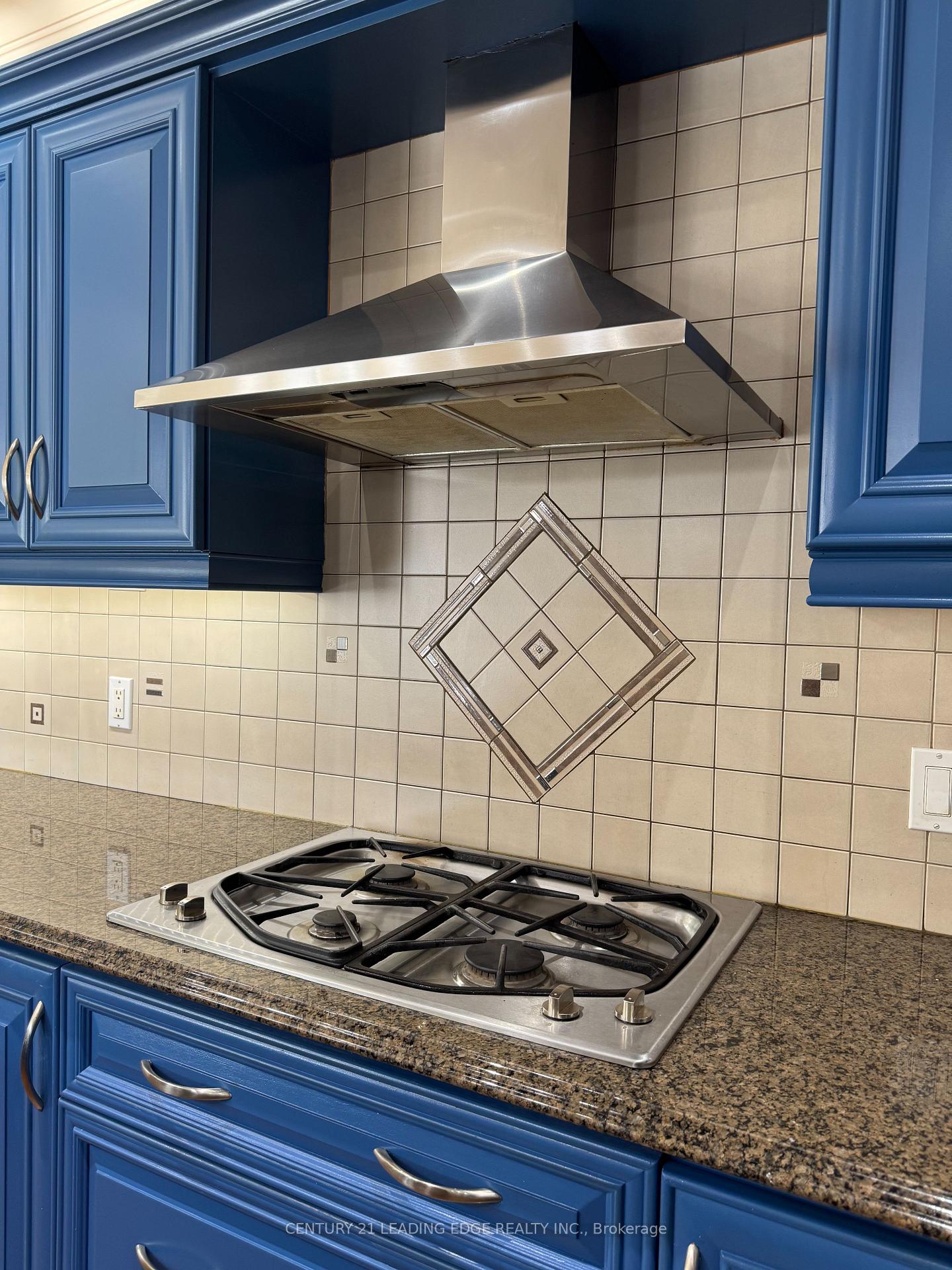 Photo 11 of Unit Upper Level, 56 Sammon Avenue, Toronto, Danforth Village-East York — HOMEH