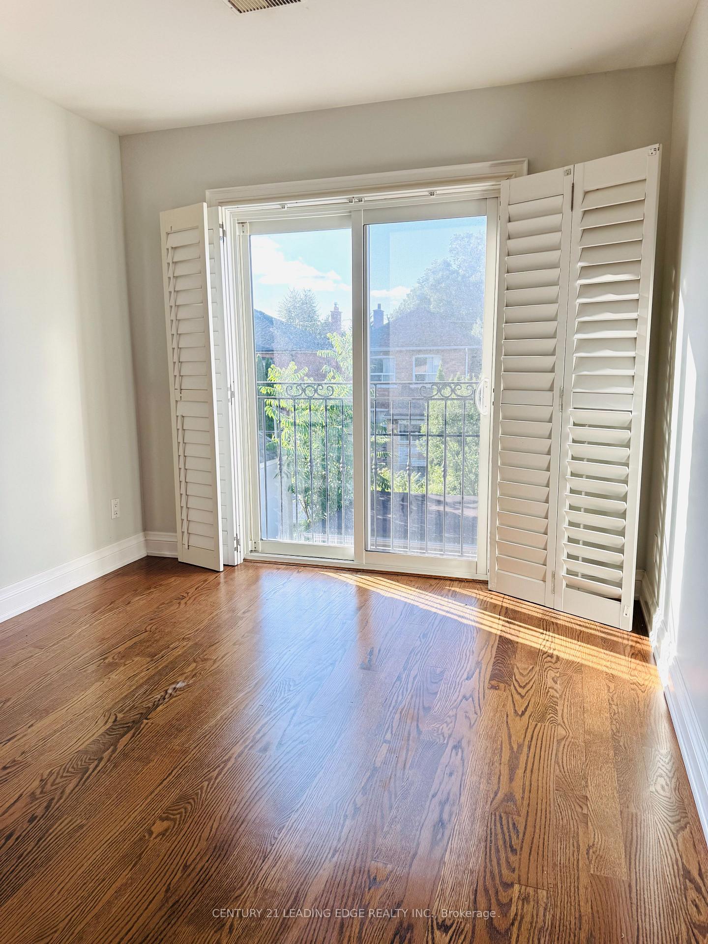 Photo 24 of Unit Upper Level, 56 Sammon Avenue, Toronto, Danforth Village-East York — HOMEH