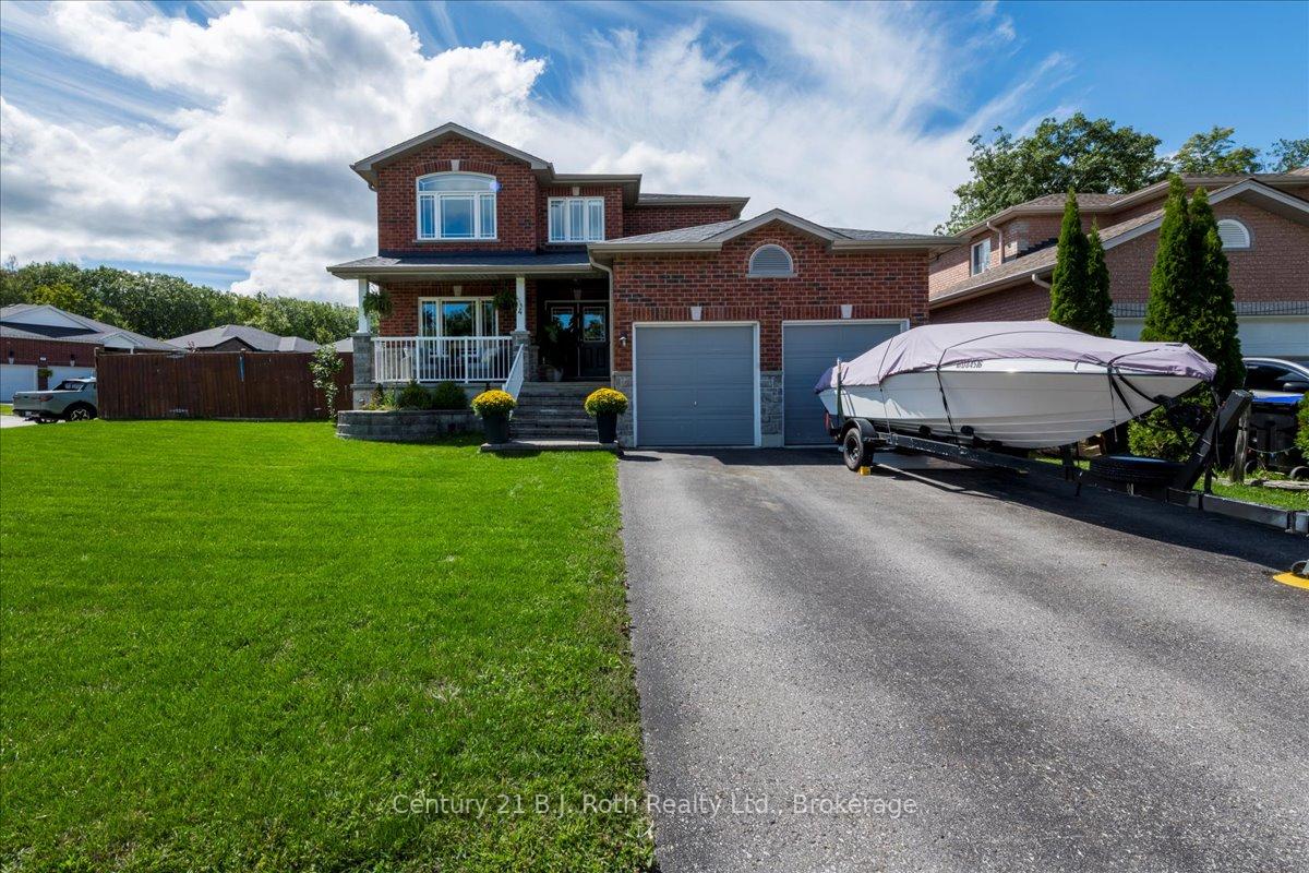 Photo 2 of 4 Sheppard Drive, Tay, Victoria Harbour — HOMEH